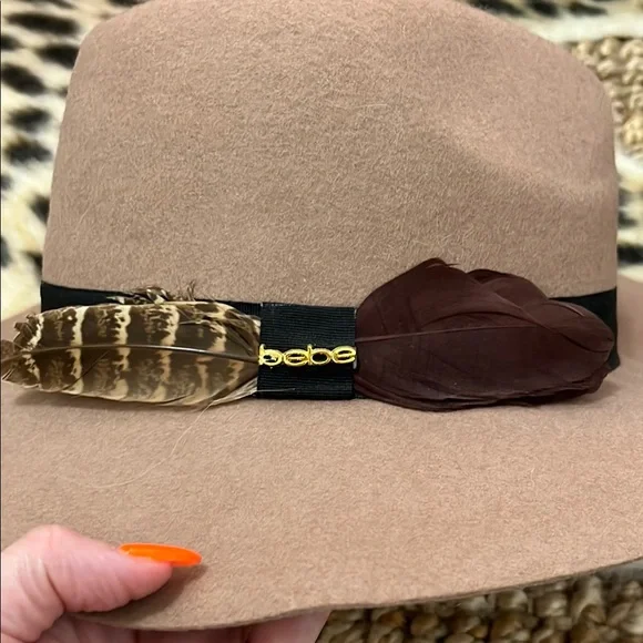 bebe Tan Fedora with Feather Detail - Picture 4 of 4
